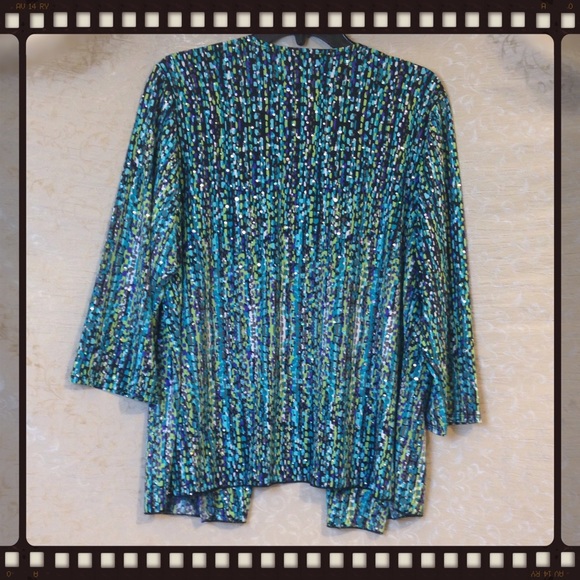 🆕 TOP & JACKET ONE PIECE by BRITTANY BLACK - Picture 3 of 5